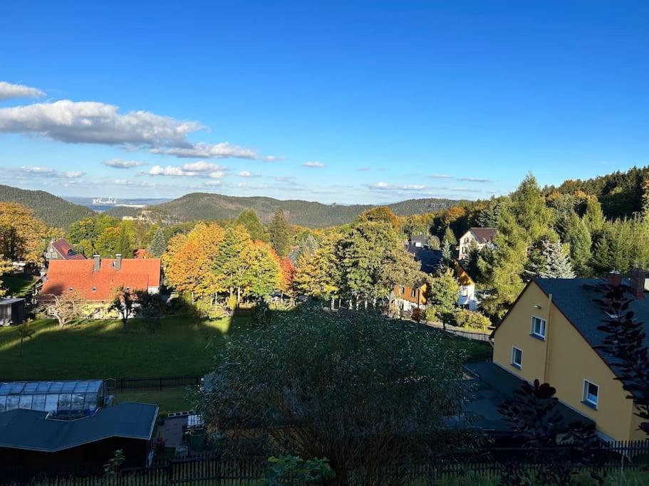Fewo Karasek In Oybin Mit Panormablick, Kammlage Hain  ภายนอก รูปภาพ